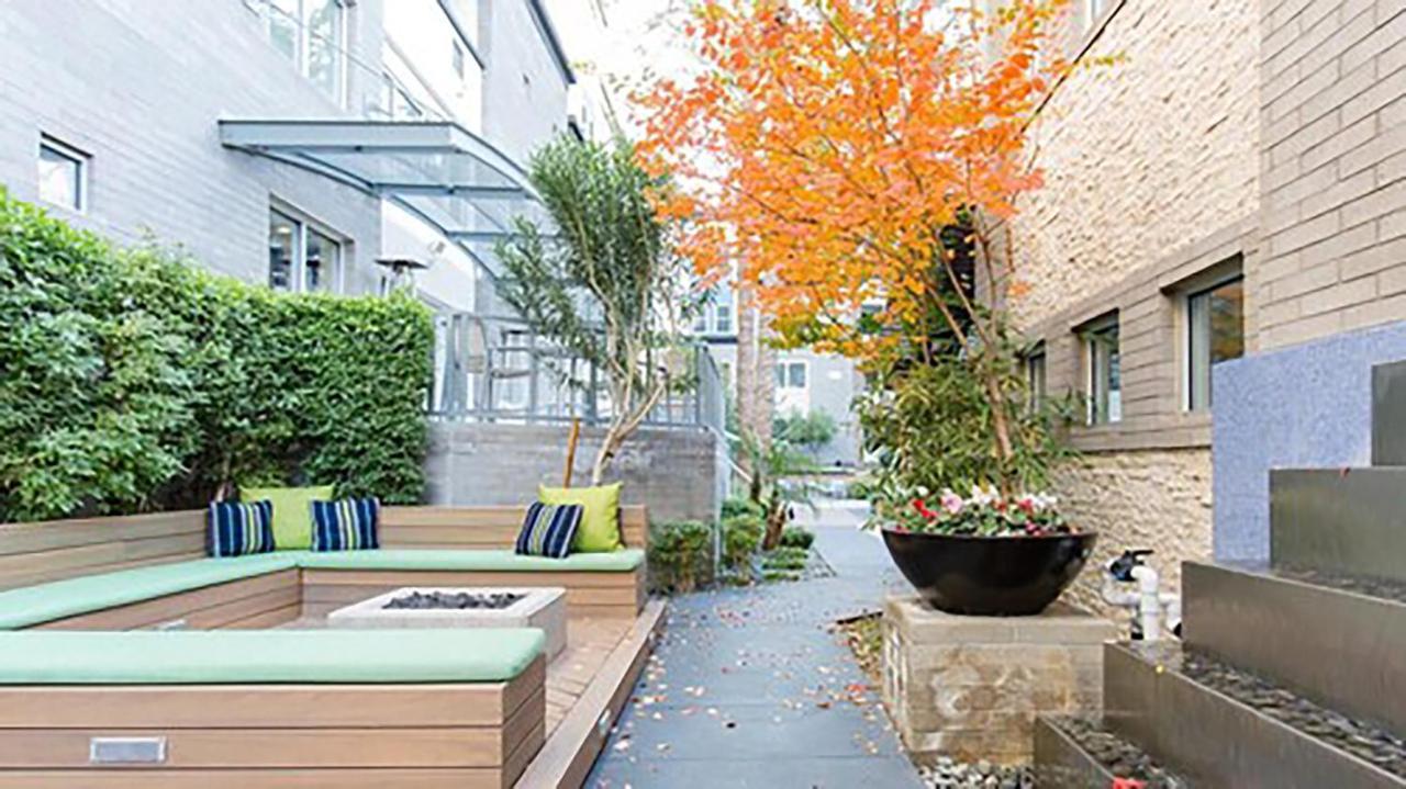 Вилла Shopping & Dining 1 Mile - 24 Hour Pool With Parking - 4036 Феникс Экстерьер фото