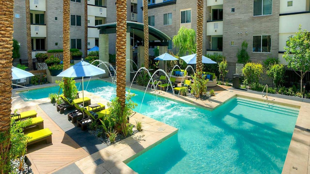 Вилла Shopping & Dining 1 Mile - 24 Hour Pool With Parking - 4036 Феникс Экстерьер фото