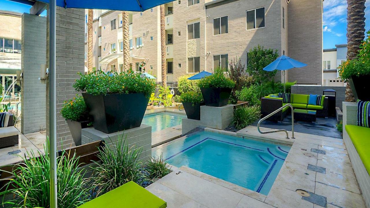 Вилла Shopping & Dining 1 Mile - 24 Hour Pool With Parking - 4036 Феникс Экстерьер фото